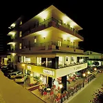 Hotell Cannes 3*