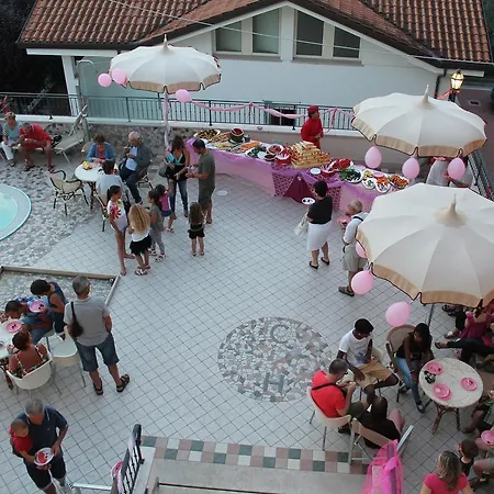 Cannes Hotel