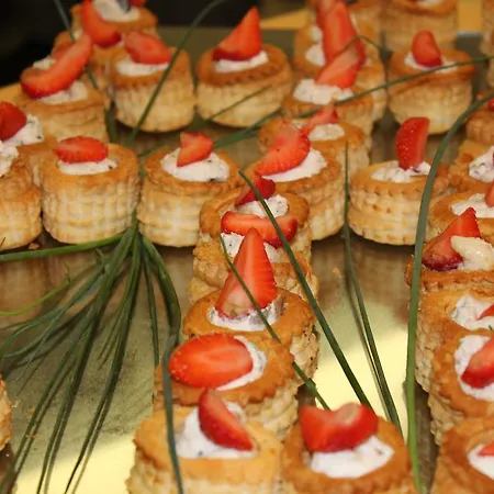 Cannes Hotel