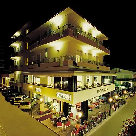 Hotel Cannes 3*